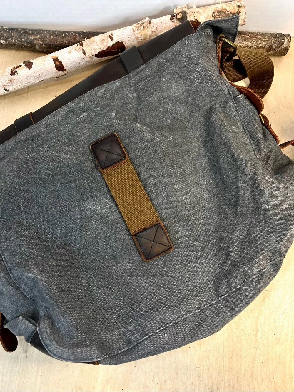 Vintage Style Canvas & Leather Messenger Bag | Unisex Crossbody Field Bag